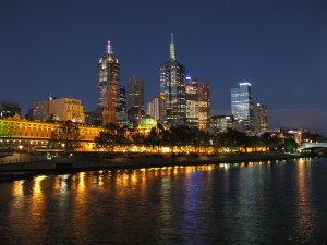 Melbourne bei Nacht